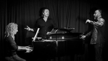 Ρένος Χαραλαμπίδης - Γιάννης Χριστόπουλος: Όταν ένας ηθοποιός συμπράττει με έναν τενόρο