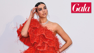 Dua Lipa: Η ασυμβίβαστη της ποπ σκηνής με τα δύο δισ. views