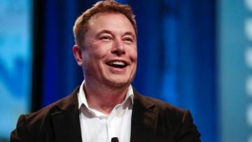 Ο Έλον Μασκ είναι πλέον ο έβδομος πλουσιότερος άνθρωπος στον κόσμο