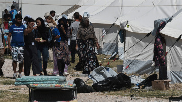 Μεταναστευτικό: Στη Βουλή το νομοσχέδιο για τη χορήγηση ασύλου - Οι 18 βασικές αλλαγές