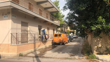 Μέγαρα: «Δεν ξέρω τι έκανα» είπε ο σωφρονιστικός υπάλληλος που σκότωσε τον κουνιάδο του