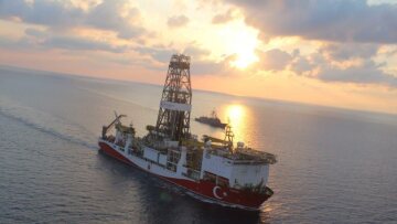 Γεωτρήσεις στο τεμάχιο 7 - Κύπρος: Οι Εni και Τotal δεν υπαναχώρησαν λόγω της τουρκικής επιθετικότητας 