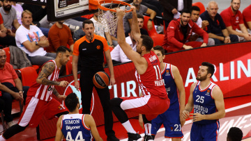 Euroleague, Ολυμπιακός-Εφές 67-86: Στο ίδιο έργο θεατές
