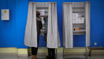 Ισπανία - Εκλογές: Πρώτοι οι Σοσιαλιστές - Διπλασίασαν τις έδρες τους οι ακροδεξιοί