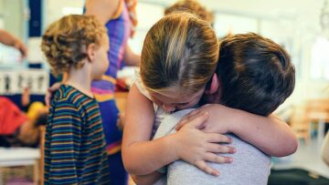 Ενσυναίσθηση: Πώς θα βοηθήσουμε το παιδί να αποκτήσει αυτή την ικανότητα