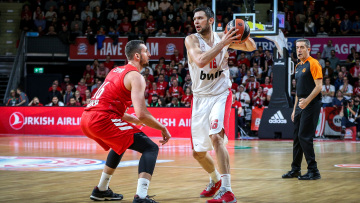 Euroleague, Μπάγερν Μονάχου - Ολυμπιακός 85-82: Λύγισε στο φινάλε
