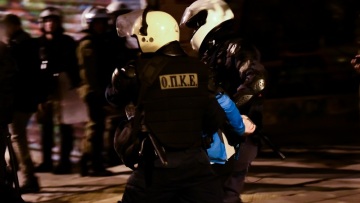 Αναβολή για τις 2 Δεκεμβρίου στη δίκη των συλληφθέντων σε ταράτσα στα Εξάρχεια