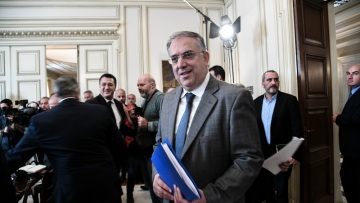 Θεοδωρικάκος: Η ψήφος των αποδήμων να περάσει με 300 ψήφους