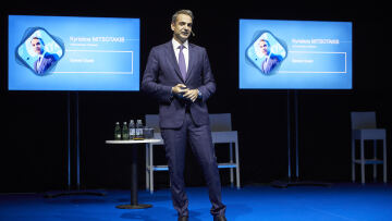 Μητσοτάκης για Κομισιόν: Προτεραιότητα η ενιαία πολιτική για το προσφυγικό άσυλο