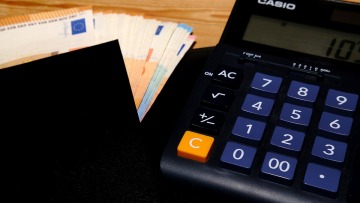 e-ΕΦΚΑ: Όλες οι ρυθμίσεις οφειλών και οι παρατάσεις προθεσμιών για τους μη μισθωτούς