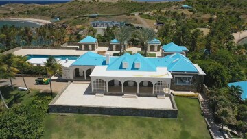 Βίλα Έπσταϊν:  Νέες αποκαλύψεις από το «νησί των παιδόφιλων» στην Καραϊβική