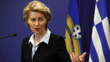 Φον ντερ Λάιεν: Όσοι δεν έχουν δικαίωμα να παραμείνουν στην ΕΕ να επιστρέφουν στις πατρίδες τους