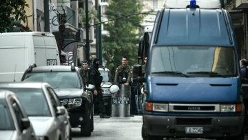 Λήγει το τελεσίγραφο για την εκκένωση των καταλήψεων - Συγκέντρωση το απόγευμα στα Προπύλαια