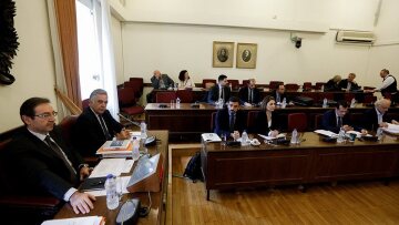 Προανακριτική για Novartis: Παπαγγελόπουλο «δείχνει» πιο καθαρά ο Αγγελής 