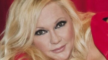 Η Καίτη Φίνου αποχαιρέτησε την μικρή της αδερφή