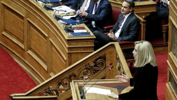 Γεννηματά: Ο προϋπολογισμός του '20 προσγειώνει τους πολίτες στη σκληρή πραγματικότητα