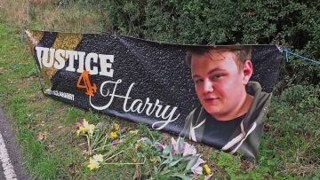 Βρετανία: Σύζυγος διπλωμάτη επικαλείται διπλωματική ασυλία για να μην δικαστεί για θανατηφόρο τροχαίο