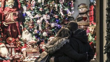 Καιρός: Έτσι θα περάσουμε τα Χριστούγεννα - Επιμένει η κακοκαιρία μέχρι αύριο - Δείτε χάρτες