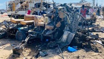 Σομαλία: Περίπου 100 οι νεκροί από έκρηξη βόμβας σε αυτοκίνητο στη Μογκαντίσου