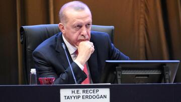 Εκπρόσωπος Ερντογάν:  Αν δεν σταματήσουν τον Χαφτάρ, η Λιβύη θα γίνει Συρία 