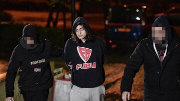 Εγκλημα στα Πετράλωνα: «Τον σκότωσα την ώρα που κοιμόταν», λέει ο 21χρονος