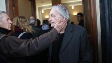 Ανδρέας Μικρούτσικος: Χαραμάδα αισιοδοξίας - Αναπνέει χωρίς μηχανική υποστήριξη