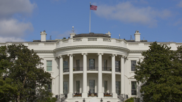 Λευκός Οίκος για τη συνάντηση Μητσοτάκη - Τραμπ: Αναγνώριση της σημασίας της στρατηγικής σχέσης Αθήνας και Ουάσινγκτον