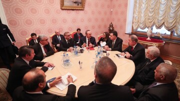 Κρίση στη Λιβύη: Ο Σάρατζ συναντήθηκε με τον Αμερικανό πρεσβευτή στην Άγκυρα