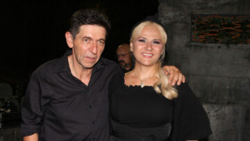 Σκιαδαρέσης & Μάλφα: Η κόρη τους Όλγα τραγουδάει υπέροχα