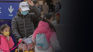 Κορωνοϊός: Ο ιός έφτασε και σε Αφγανιστάν, Μπαχρέιν και Κουβέιτ - Στα όρια της πανδημίας 