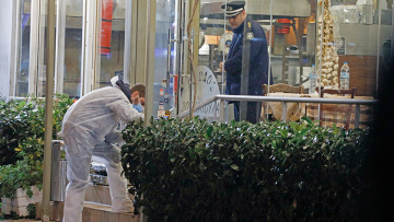 Διπλή δολοφονία στη Βάρη: «Κλειδί» το ταξίδι των γυναικών στην Αθήνα