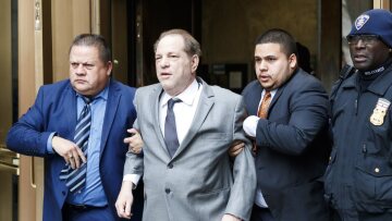 Δίκη Χάρβεϊ Γουάινσταϊν: «Καταπέλτης» η εισαγγελέας - «Είναι σεξουαλικό "αρπακτικό" και βιαστής»