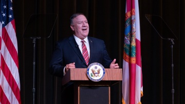 Πομπέο - Πάιατ χαιρετίζουν την ψήφιση της συμφωνίας αμυντικής συνεργασίας από την ελληνική Βουλή