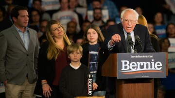 Εκλογές Δημοκρατικών: Ο Σάντερς δημοσιοποιεί δικά του στοιχεία που τον δείχνουν να προηγείται στην Άιοβα 