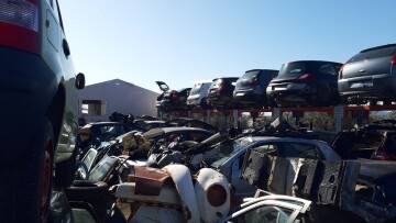 Έκλεβαν αυτοκίνητα με πανάκριβο hitech εξοπλισμό!