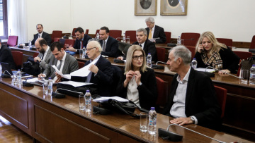 Προανακριτική Novartis: Ο Παπαγγελόπουλος μπούκαρε σε συσκέψεις εισαγγελέων, λέει η Τσατάνη