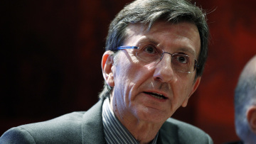 Οργή για την επίθεση Ρουβίκωνα στο σπίτι του Άρη Πορτοσάλτε: «Φοβάμαι για το επόμενο βήμα»