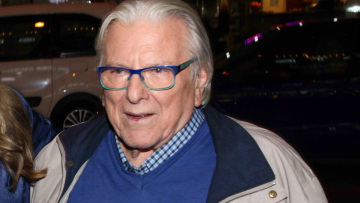 Κώστας Βουτσάς: Κρίσιμη η κατάστασή του - Δίνει μάχη στην εντατική