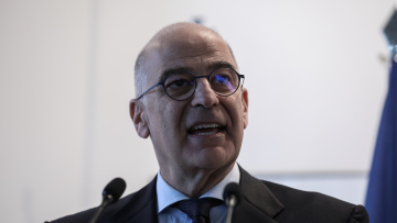 Στο Μόναχο ο Δένδιας: Σειρά συναντήσεων στο περιθώριο της Διάσκεψης Ασφαλείας