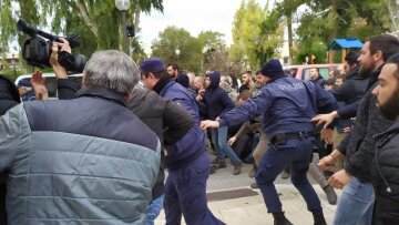 Έγκλημα στο Λασίθι: Επεισόδια στα δικαστήρια κατά την απολογία του 43χρονου δράστη 