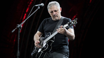 Σε σοβαρή εγχείρηση υποβλήθηκε ο Νίκος Πορτοκάλογλου: «Δύο δύσκολες εβδομάδες με αφόρητους πόνους» 