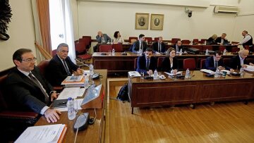  Προανακριτική Novartis: Στη ΓΑΔΑ, χωρίς κουκούλες, εξετάζονται σήμερα οι μάρτυρες «Σαράφης» και «Κελέση»