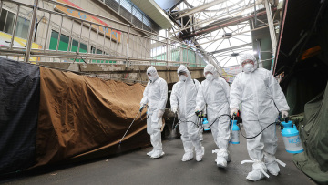 Κορωνοϊός: Πάνω από 100 τα κρούσματα στην Ιταλία - Έκτακτα μέτρα στις πύλες εισόδου στην Ελλάδα