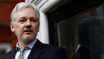 Λονδίνο: «Απελευθερώστε τον Ασάνζ» φωνάζουν υποστηρικτές του - Ζητούν να μην εκδοθεί στις ΗΠΑ