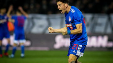 Κώστας Τσιμίκας: Το «πουλέν» του Ολυμπιακού που μεταμορφώθηκε σε λιοντάρι