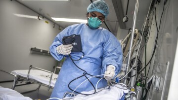 Κορωνοϊός, Γερμανία: Δραστική ουσία που χρησιμοποιείται για τον Έμπολα θα δοκιμαστεί σε χίλιους ασθενείς