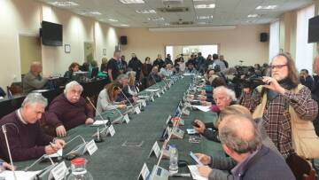 Κορωνοϊός - Πάτρα: Το δημοτικό συμβούλιο ενέκρινε την ακύρωση του καρναβαλιού