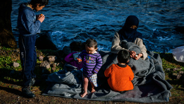 Μεταναστευτικό: Πρωτοβουλία για τα ασυνόδευτα προσφυγόπουλα αναλαμβάνει η Κομισιόν