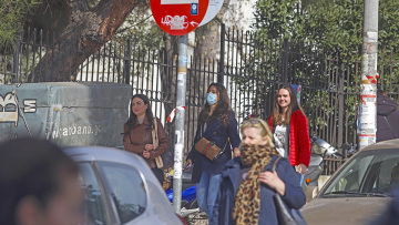 Κρούσματα κορωνοϊού: Έφτασαν τα 66 - Οι εκτιμήσεις και οι φόβοι των ειδικών για το επόμενο διάστημα