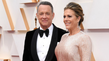 Τομ Χανκς & Ρίτα Γουίλσον: «Έχουμε κορωνοϊό» - «Είναι τρελό», λέει ο γιος τους